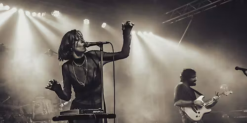 Friend of a Friend w\/ Bird Voices | Cirque \u00c9lectrique, Paris