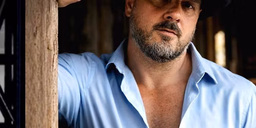 Donald Benjamin LIVE @ Tipsy Teeze