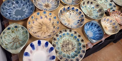 Stoneware Bowls: Peacock Technique