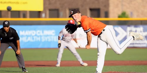 Mankato MoonDogs at La Crosse Loggers at Copeland Park