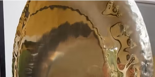 Aften GONG i Ariel h\u00e6ngek\u00f8jer v\/Tina Revelius