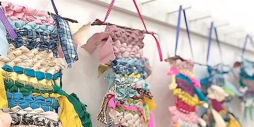 Art & Mindfulness Circles with Artist R\u00edona Denys: Weaving for Beginners