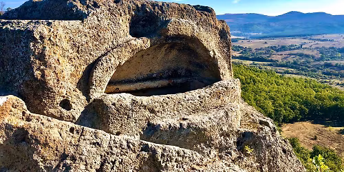 \u0422\u0440\u0438 \u043a\u0440\u0430\u0441\u0438\u0432\u0438 \u0438 \u043b\u0435\u043a\u0438 \u043f\u044a\u0442\u0435\u043a\u0438 \u0434\u043e \u0441\u0432\u0435\u0442\u0438\u043b\u0438\u0449\u0430 \u0432 \u0421\u0430\u043a\u0430\u0440 \u0438 \u0420\u043e\u0434\u043e\u043f\u0438