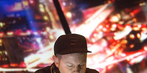 DJ Shadow