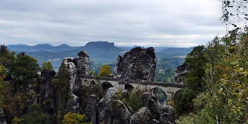 SAKSONIA \u2013 JARMARK \u015aWI\u0104TECZNY