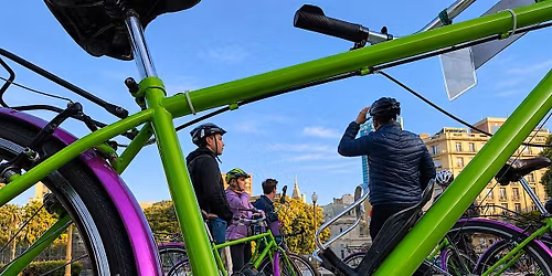 4\u00b0 Bike Around Buenos Aires: Descubriendo Puerto Madero y Retiro