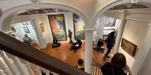 Sketch at the relaxing Roerich Museum!