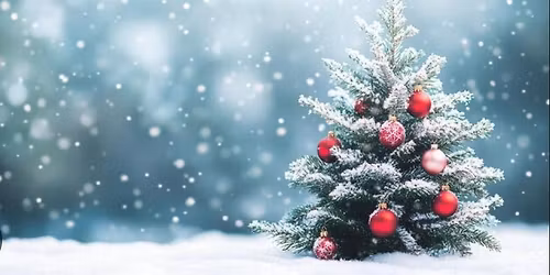 Deck the Halls: DIY Door Hanger