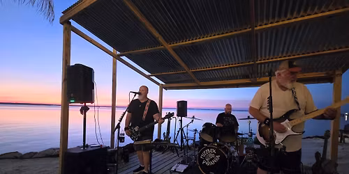 Fuzzbox Piranha @ Sun Outdoors OC 