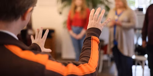 Wroc\u0142aw. Regularne warsztaty \u015bpiewu bia\u0142ego OVO