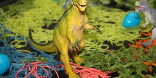 Messy play Sutton Coldfield - Dinosaur detectives