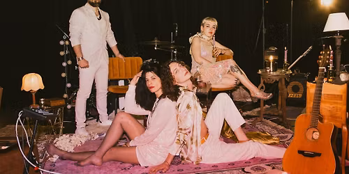 Jelly Dive (IndigoBravo Promotions)