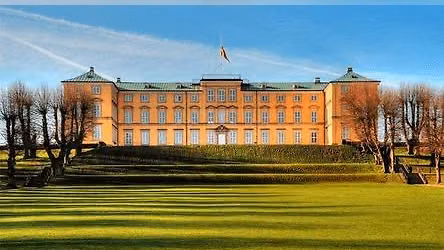 S\u00e6rrundvisning p\u00e5 Frederiksberg Slot