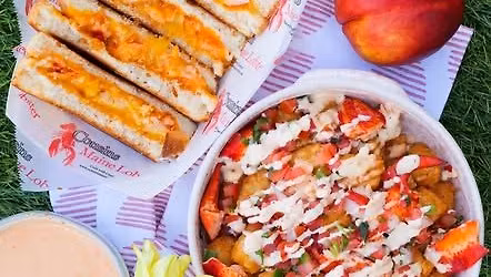 Cousins Maine Lobster \ud83e\udd9eat LOWE'S PLATTSBURGH