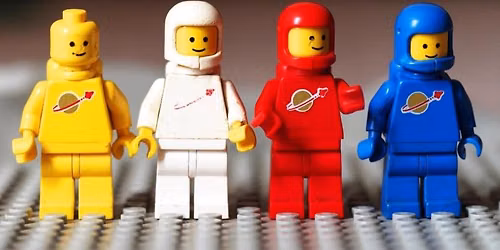 Lego Club