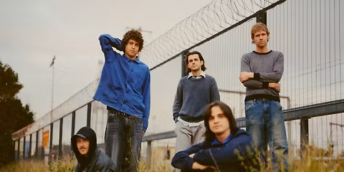 dust | V11 Rotterdam (UITVERKOCHT)