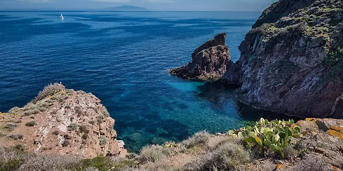 WEEK -END ISOLA DI CAPRAIA - TREKKING 18-20 SETTEMBRE