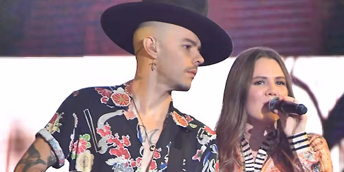 Parking Jesse & Joy