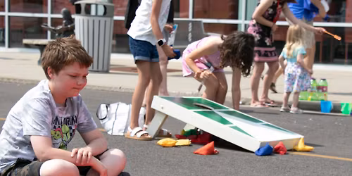 Summer Kickoff: Giant Games!