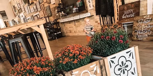 DIY Porch Planters & FREE Mimosas