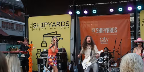 Las Divas at the RCL #179! Commercial Drive