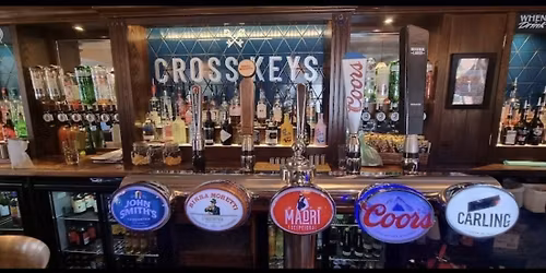 Midlife Hikers pub social