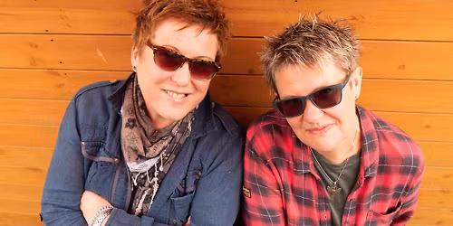 Chris While & Julie Matthews