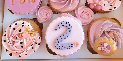 Cupcakes in der Geschenkbox Thema Winterzauber