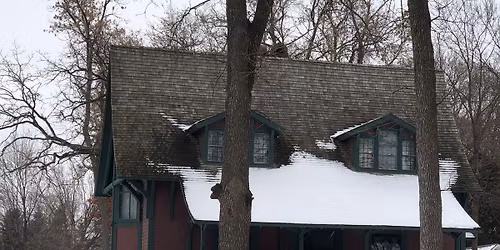 Holiday Tours at the Fillebrown House