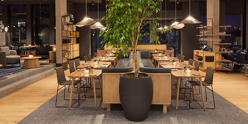 CELEBRATE CHRISTMAS DAY WITH GUSTO