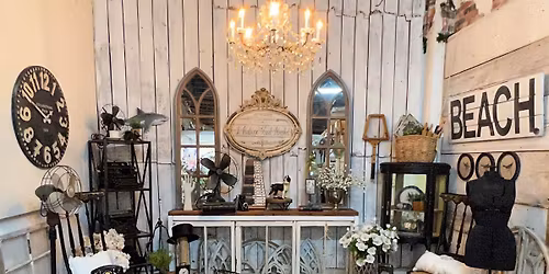 DeFrance Holiday Market DeFrance on Eglin