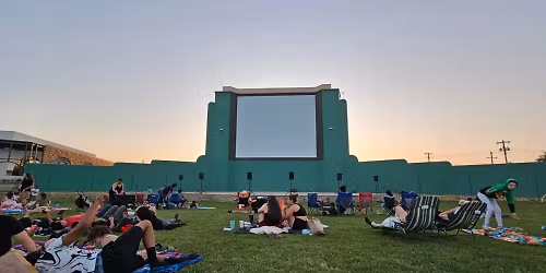 \ud83c\udfac \ud83c\udf7fFree Outdoor Movie: Home Alone \ud83d\udc66\ud83c\udf84