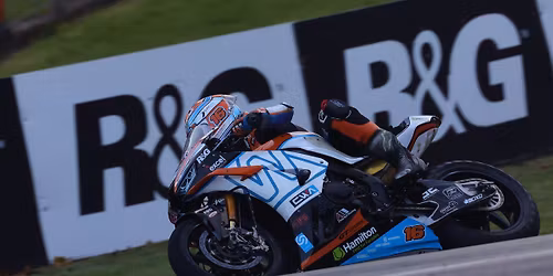 ZYN British Superbikes R&G Official Test - Oulton Park