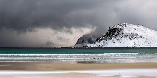 Riksteatret: Kniven i ilden \/ Ter\u00e4 tulessa