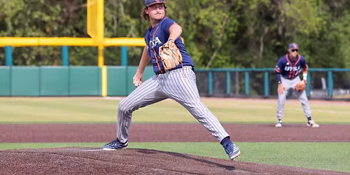 UTSA Roadrunners at South Florida Bulls Womens Volleyball