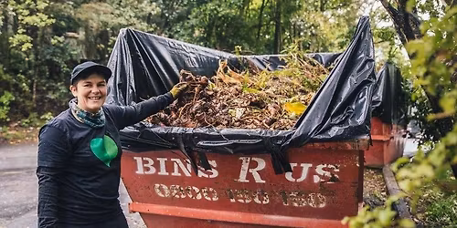 Waiatarua W**d Bin Weekend