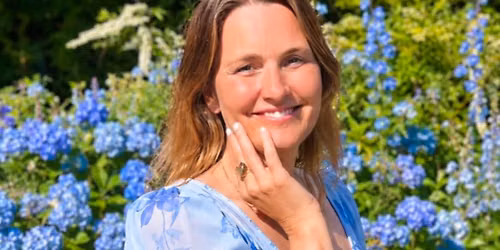 Sj\u00e4lsfr\u00e4nder \u2013 Mediala budskap & sj\u00e4lsliga m\u00f6ten 