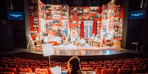 Szemle Plusz | H\u00e1z a blokkok k\u00f6z\u00f6tt (Radu Afrim)