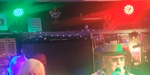 The Estrella's rock up at The Craufurd 