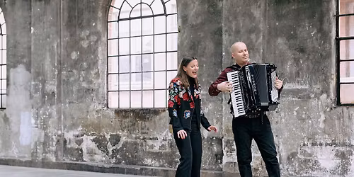 DvojKlang \u2013 m\u00e4hrische Volkspoesie in Liedern, Bach, Dvo\u0159\u00e1k & Brahms neu geh\u00f6rt