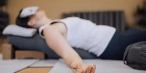 Pro\u017eitkov\u00fd workshop RESTORATIVN\u00cd J\u00d3GA | Ka\u010dka Stasikov\u00e1 | Sobota 3.1.2026 15:00-17:00 | YoGaia