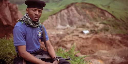 \ud83c\udfac Projection-d\u00e9bat : Le Sang et la Boue !\n