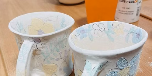 Ceramic mug making workshop 