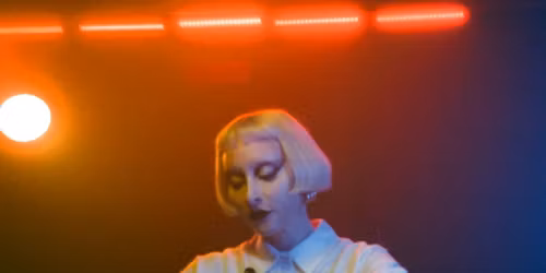 NIGHT IN ATHENS | URBAN SPREE - Berlin