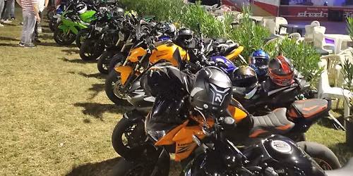 Raduno motociclistico con la Sagra della Zuppa alla Paesana e gli 8816 Tribute Band 883