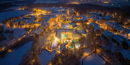 Thermenzauber & Tannenglanz - Weihnachtsmarkt am Kurplatz
