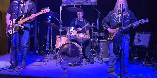 The BusKings \u2013 Live at Cassie\u2019s