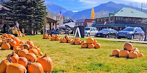 Grand Lake's Ghosts & Gourds Gathering