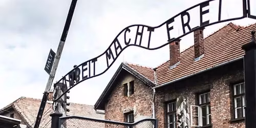 Muzeum Auschwitz i Kopalni Soli w Wieliczce\u2728\ufe0f\ud83c\udf87