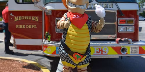 Texas Roadhouse Touch a Truck Event!